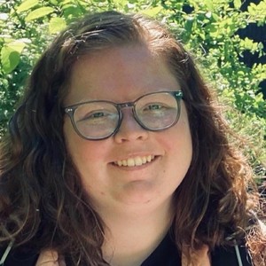 Lizzie Cox's avatar