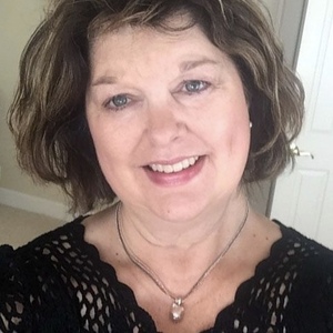 Janet Mayes's avatar