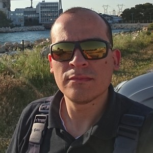 Jose Valdive's avatar