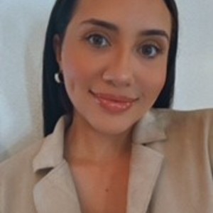 Carla Velez's avatar