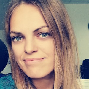 Dominika Bolova's avatar